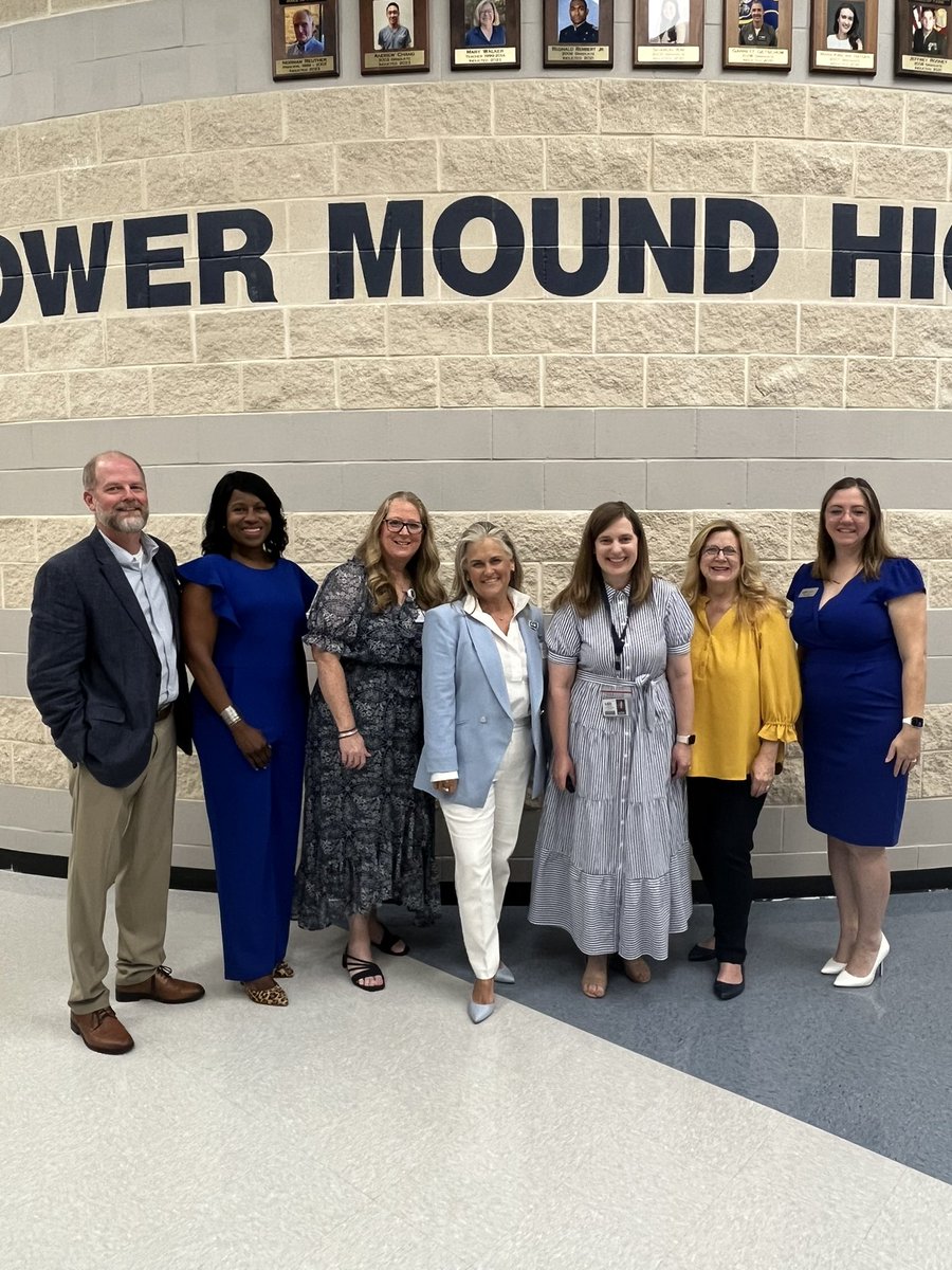 loridrapp's tweet image. Thank you to our @LewisvilleISD Board Members who helped kick of the 2025-26 school year with our leaders at #Inspire25 A great way to start our week of learning together! #OneLISD