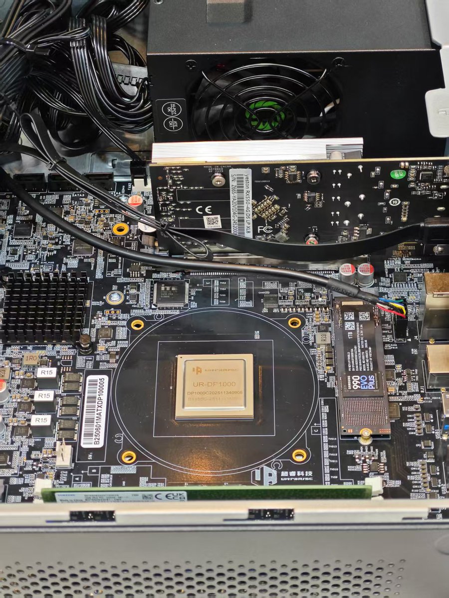 SipeedIO's tweet image. Visiting RISC-V Submit China ! #RVSC
More powerful RISCV chips coming out this year, 2 of them even outperforming the RK3588 !
#RISCV chip is catching up, just waiting for software ecosystem ...