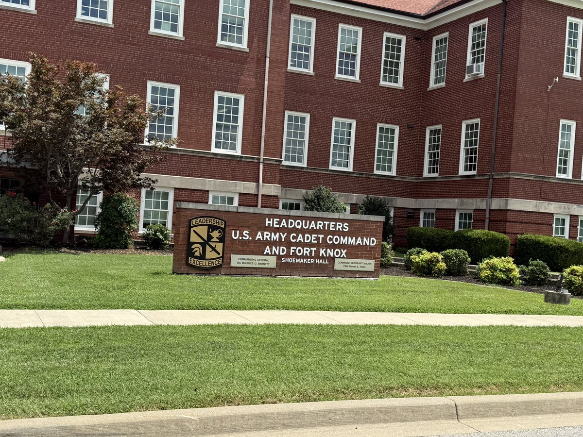 gswoodall's tweet photo. An eye-opening experience @ Ft. Knox getting a taste of what our @ArmyROTC cadet training is about. Happy I connected w/ two Sun Devil Cadets Wilson and Madrigal. @ASUArmyROTC , the pinnacle of experiential learning in @ASUTheCollege. Let me know if you want to learn more. https://t.co/cysGDuPWYu