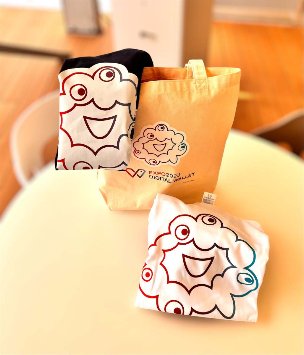 【非売品】万博ミャクチャレ　Tシャツ ２枚　おまけ付き　デジタルウォレット　一等 EXPO2025 関西万博 デジタルウォレット ミャクチャレTシャツ おまけ付