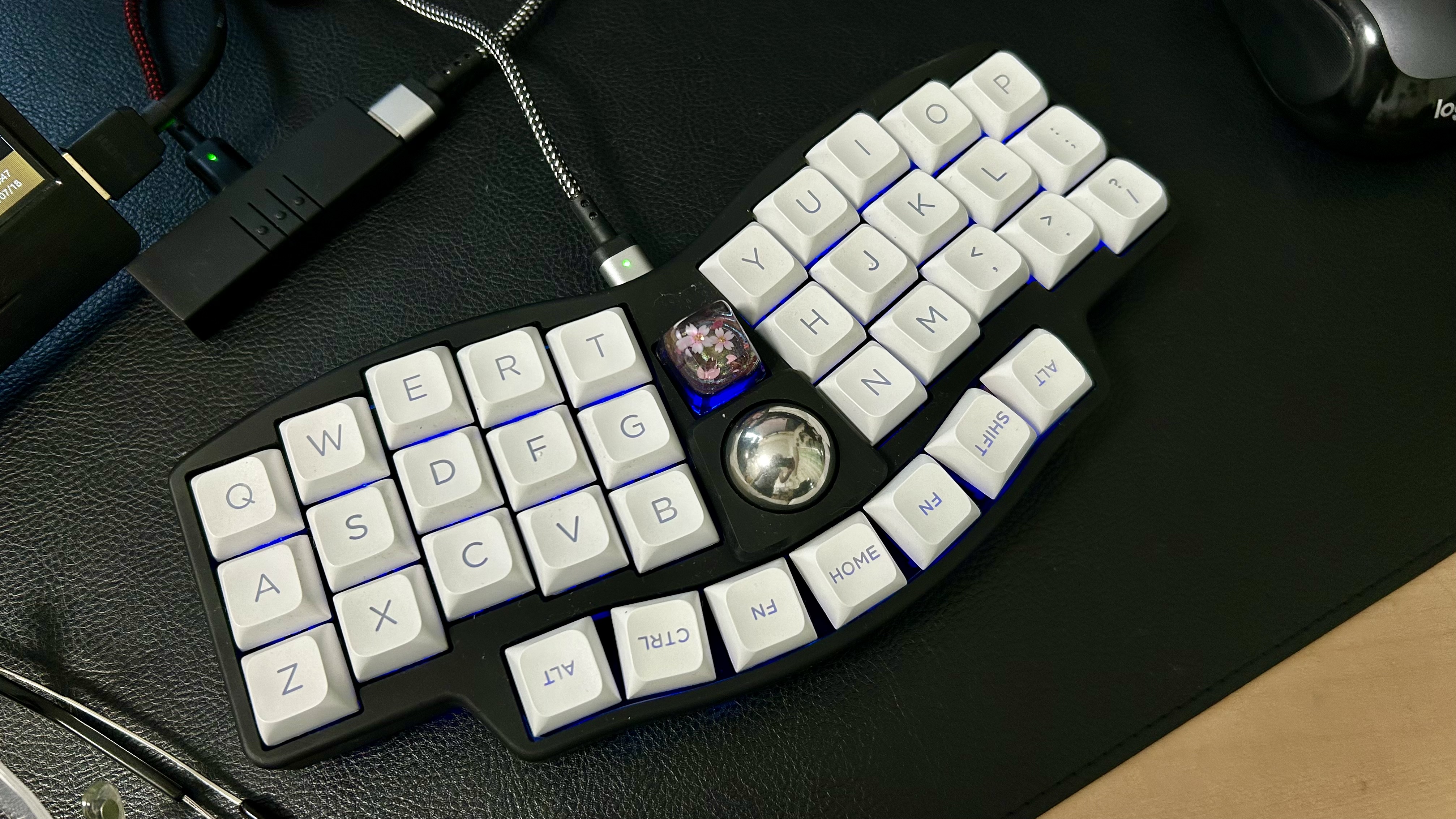 ミッコーさん専用【オーダーメイド】キーボードジョイスティック Introducing the keyboard-related products featured - YouTube