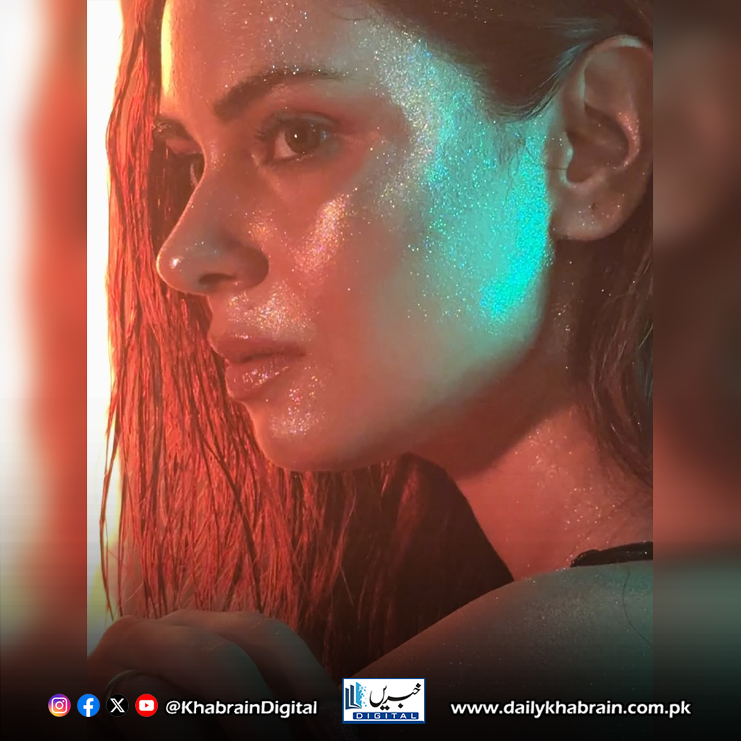 daily_khabrain's tweet photo. Amar Khan Captivates social media with stunning photos, inspiring fans through elegance and charm.
#khabraindigital #AmarKhan #StunningBeauty #ElegantCharm #SocialMediaQueen #InspiringStyle #GraceAndGlamour #StarPower
@amarkhanlove https://t.co/6biCjDzaa3