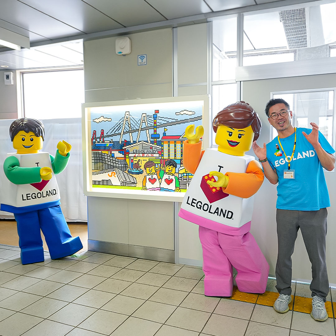 LEGOLAND_Japan's tweet image. /
あおなみ線
金城ふ頭駅に新登場🎊✨
\
#レゴ ブロック6⃣4⃣7⃣3⃣個を使用したモザイクパネルには、
「金城ふ頭へようこそ」「また来てね!」
そんな気持ちが込められています✨
今よりももっとワクワクするまちを目指して、これからも盛り上げていきます🌈
#レゴランド