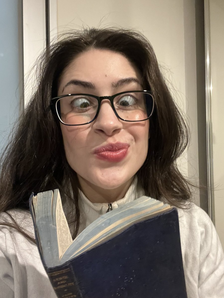 I just love the smell of a good old book #BookTok #ReadersOfX