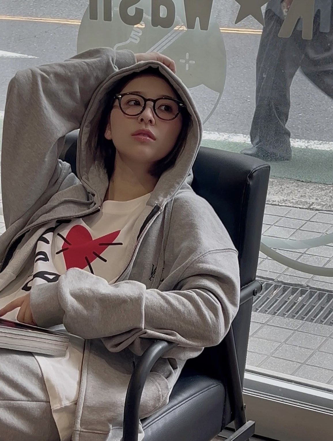 ももクロちゃんと！『スウェット&パンツ』玉井詩織　ビッグサイズ 新品】玉井詩織 ももクリ LOVE スウェット Lサイズ ももクロ