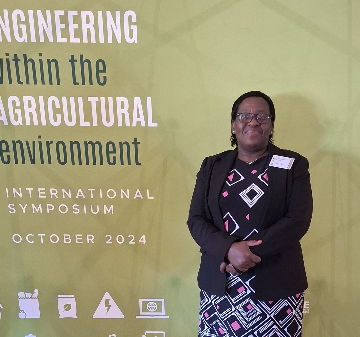 CPUT's tweet image. Professor Bongani Ncube, from the Faculty of Engineering and the Built Environment, feels privileged and honoured to be shortlisted as a finalist for the Science Oscars Awards.
Read the full story here cput.ac.za/newsroom/news/…