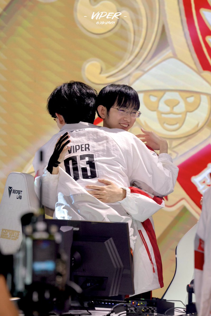 XKay71's tweet image. 250717 EWC QuarterFinal
冰岛永在
#Viper #바이퍼 #박도현
#Flandre #플랑드레 #李炫君