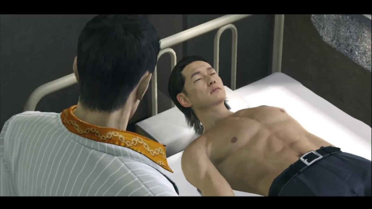 DailyLADChr's tweet image. During combat Tachibana can grab opponents, yet can not throw them due to his prosthetic hand!