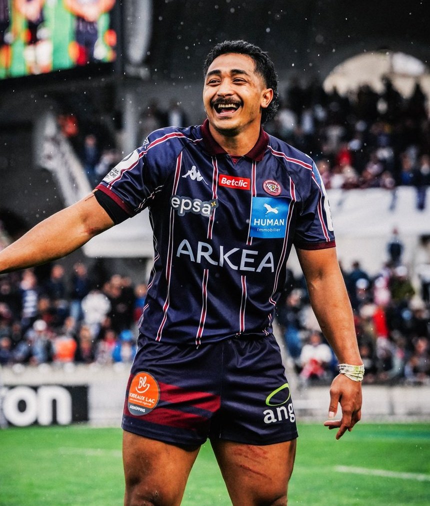 catourneovale's tweet image. 🏉 Grosse pensée aujourd'hui pour le centre international de l'UBB Yoram Moefana qui fête ses 25 ans 🎂
Joyeux anniversaire Yoram et bonnes vacances bien méritées après une saison exceptionnelle 😉
#Rugby #UBB #Top14 #XVdeFrance