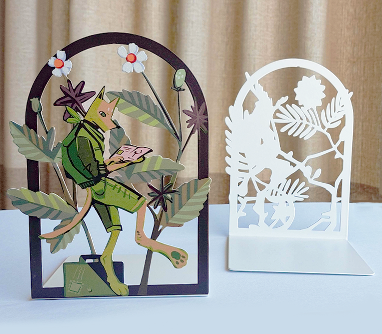 Kream.store tweet media