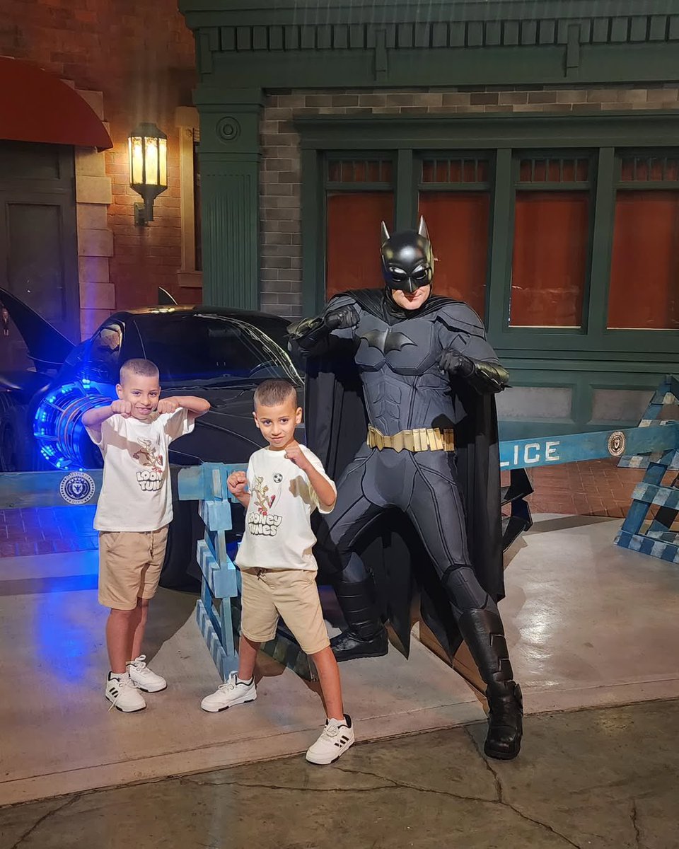 WBWorldYI's tweet image. Adventure is calling you to unleash the super hero within! 🦸♂️
IG: twins.wajd.ward
#WBWorldYasIsland #YasIsland #InAbuDhabi #DCSuperHeroSeason
