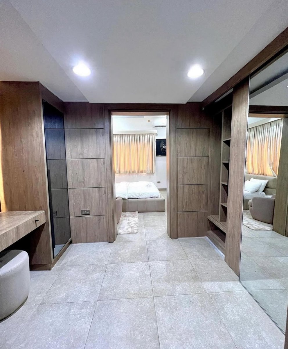 eioshortlets's tweet photo. #eioshortlets #shortstay #penthouse #luxuryapartment https://t.co/sOpykjvayC