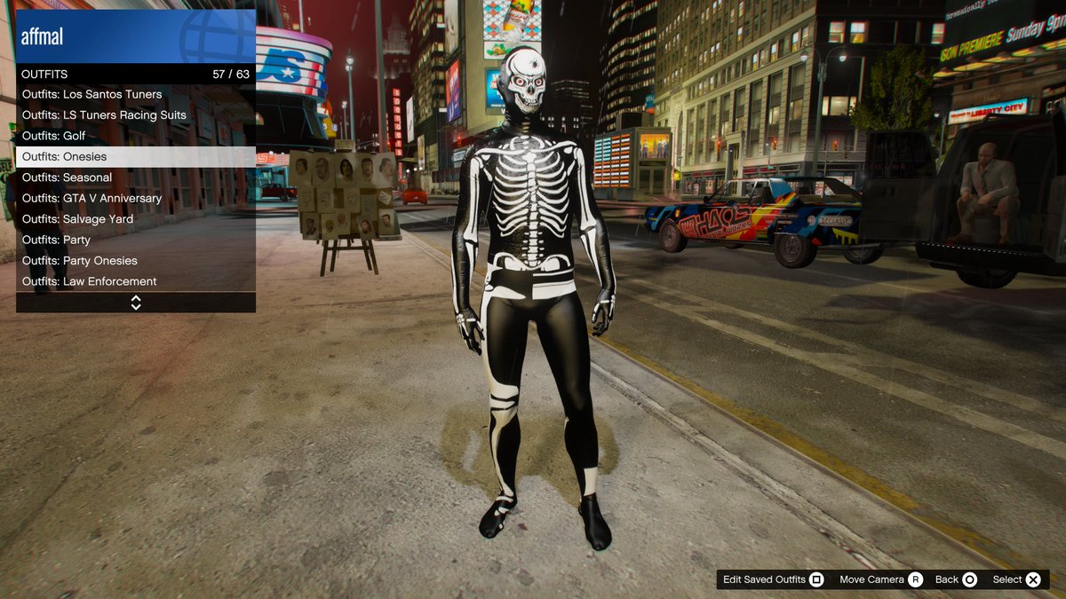 Hmmm he doesn't have a problem with his pants🤣