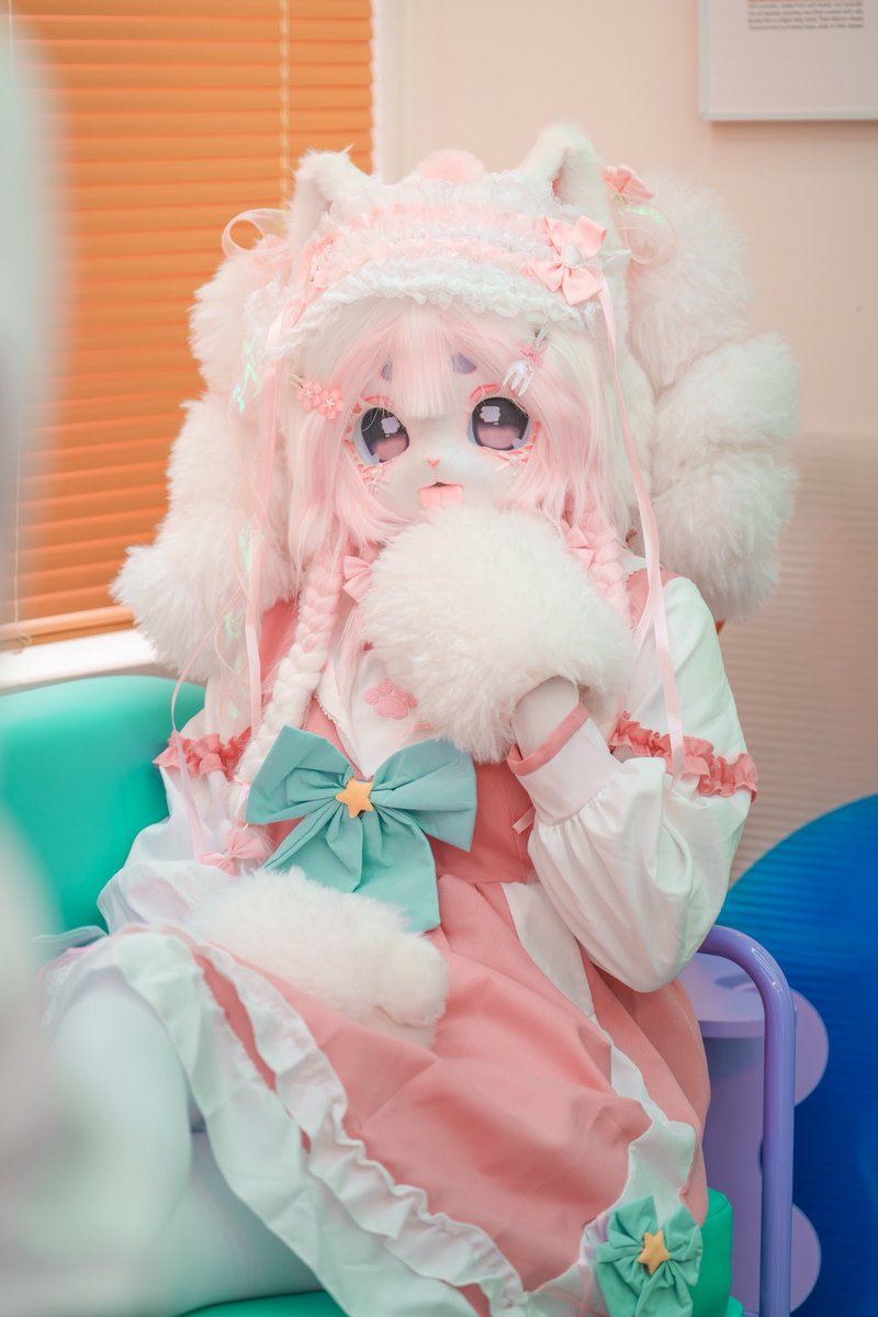 달콤한 마법에 걸려버렸어..!
너에게 홀려버릴 것 같아.. 마법 때문일까나..?🩷🩷

📸<a href="/hututi07/">千(sen)</a> 

#FursuitFriday #fursuit #kigurumi