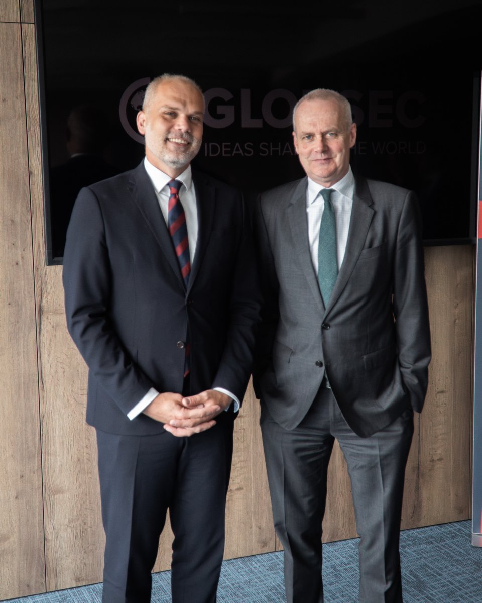 GLOBSEC's tweet image. Yesterday, GLOBSEC welcomed @NATO ASG @RugeBoris and Slovakia’s PermRep to NATO, @MarekVarga14, for a timely discussion on priorities after the 2025 NATO Summit.
This dialogue is part of GLOBSEC’s ongoing efforts to connect Slovak experts and NATO leadership.
#NATO #Defence