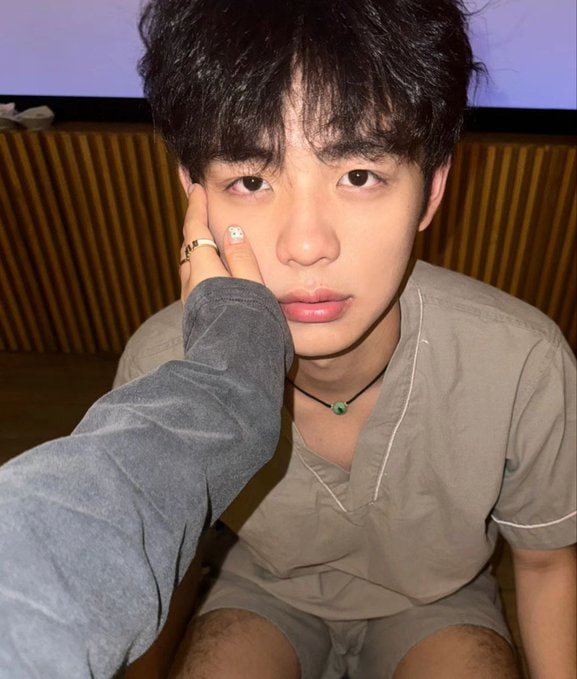李钟森 tweet media