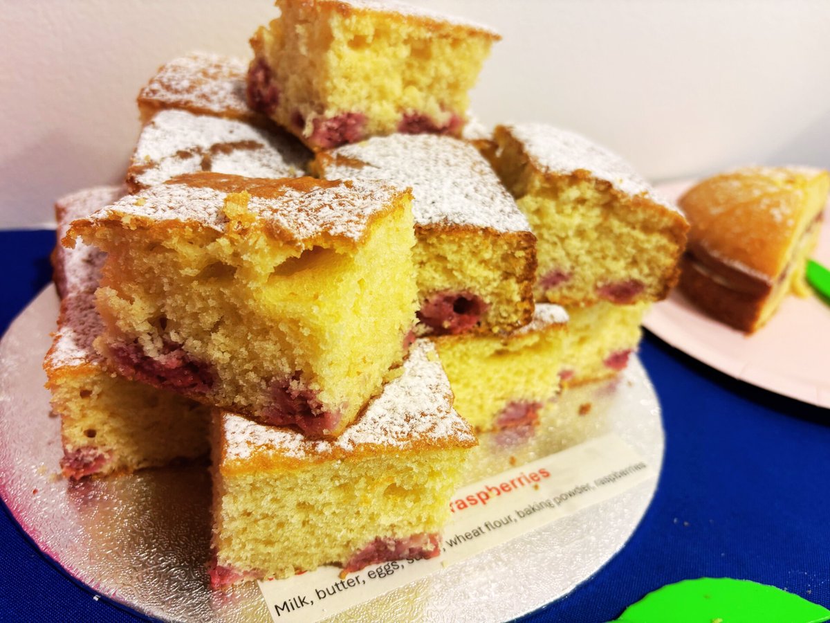 UHCW_RandD's tweet image. 🎉 The UHCW R&amp;amp;D team had a fantastic time celebrating #NHSBigTea on 14th July! 🫖☕️ A wonderful occasion to honour our incredible NHS and the amazing work we do together. 💙 #NHSThankYou #TeamUHCW