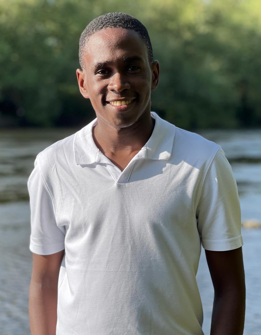 Mupsamak's tweet image. 17th of JULY each year we celebrate you doctor and our beloved lecturer @hcheyune !
@Mupsamak wishes you a year full of joy and healing and the plants and botany you teach us about🌻🥀
Best regards doctor🎂🎂
