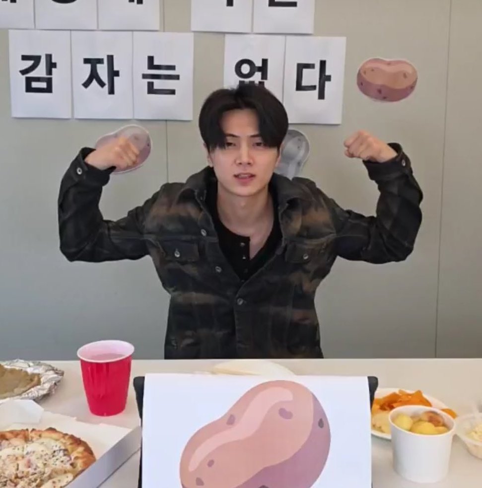 ○ therapy
○ counseling 
● Jay's live