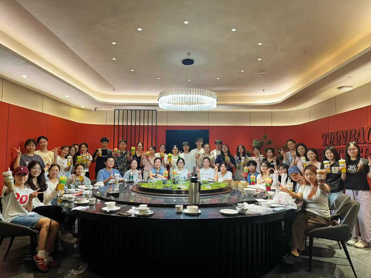 HuFreda's tweet image. 😋😋😋
🆙🆙🆙