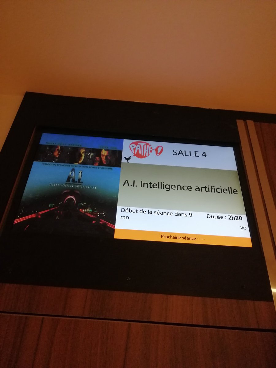Hier soir j'ai ENFIN découvert Intelligence Artificielle (juste après un meet up IA dans Paris 🤭) avec une présentation vidéo de <a href="/philippe_rouyer/">Philippe Rouyer</a> !