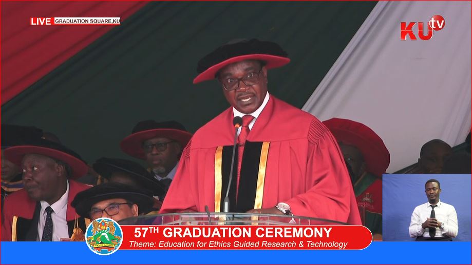 kutv_kenya's tweet photo. The Kenyatta University 57th graduation ceremony Chief Guest, Education Cabinet Secretary Julius Migos Ogamba lauds the graduates.
#KU57thGraduation #KU #KUTV #KUGraduation https://t.co/urK8CsZp3O