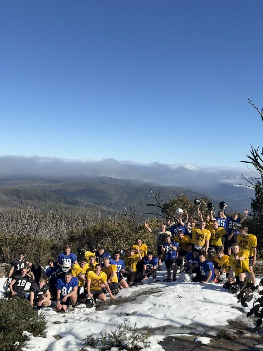 ProkickAus's tweet image. Snow day fun day.   Top of world.  Almost.