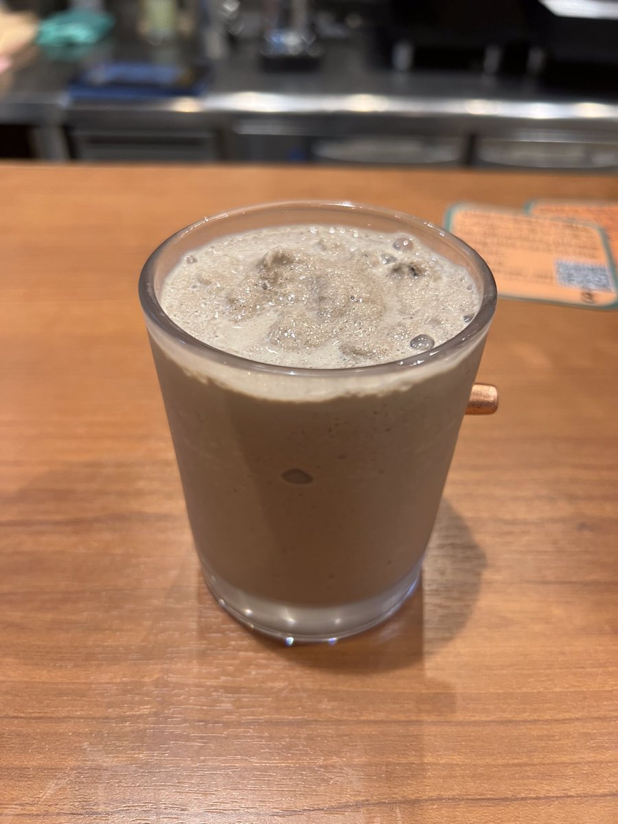 CafeSfbc's tweet image. おはよう御座います☀️
本日も21時まで営業しています🤩
こんなに暑い日はシェイク飲みながら
シューティングしませんか⁉️
華金楽しみ尽くしましょう🫡