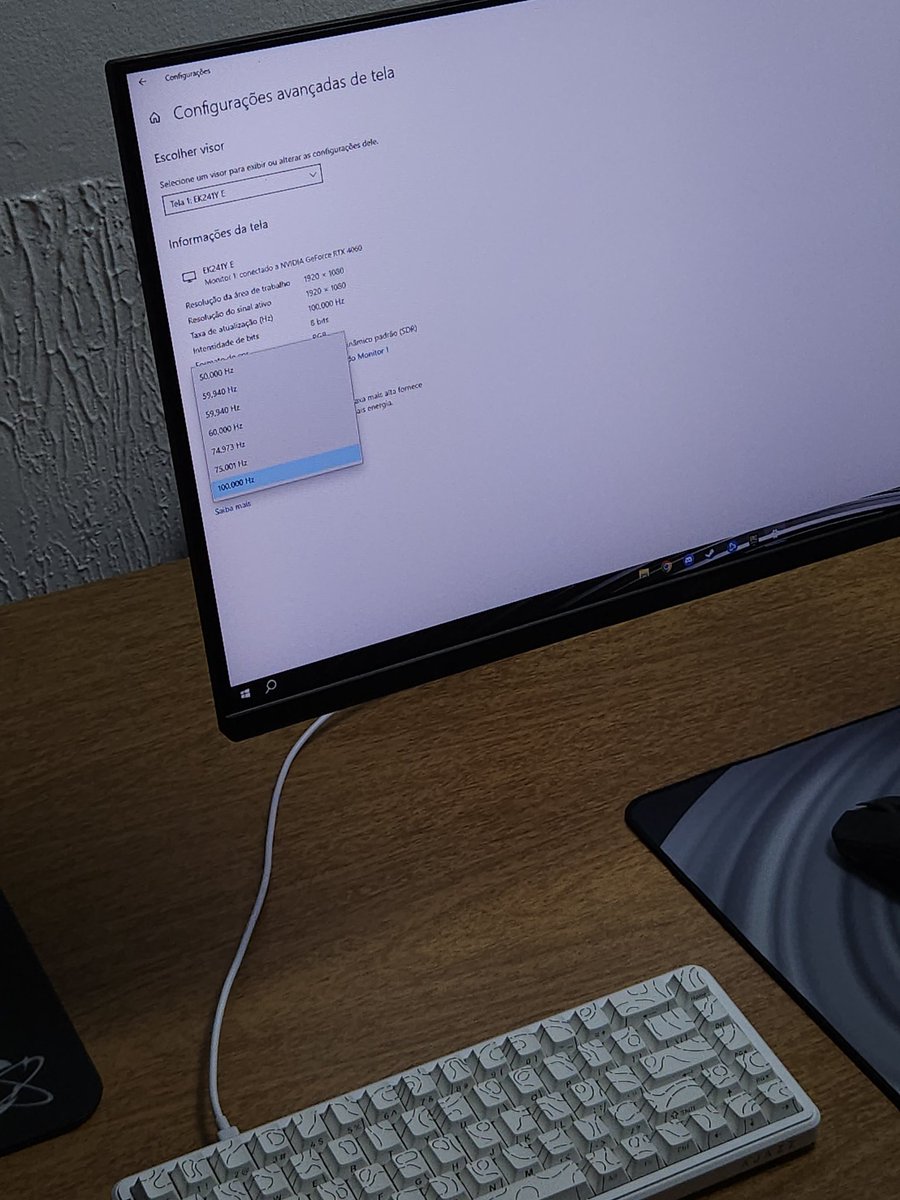 I need my new monitor 🥹