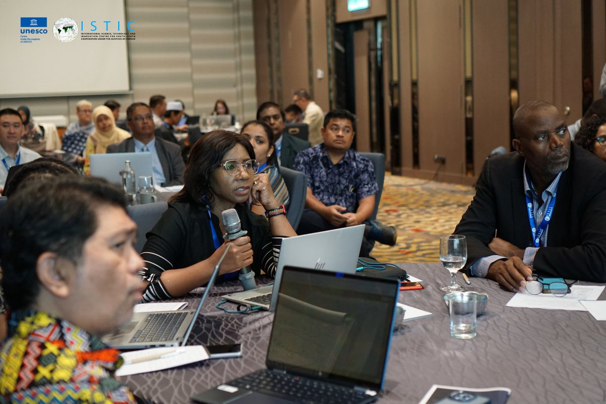 istic_unesco's tweet image. On Day 2 of the 🇲🇾–🇿🇦 STI Workshop, discussions moved from strategy to action. Partners co-developed research concepts, explored funding pathways, and outlined a shared roadmap for advancing South–South scientific collaboration.