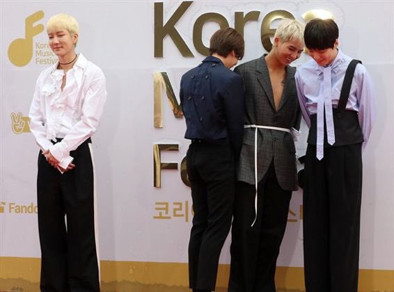 pijapekja's tweet photo. Winner and their 1 vs 3 members 🥹 https://t.co/mvNOGPeg5r