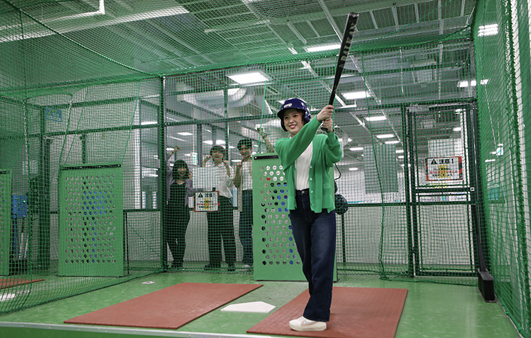 JOYPOLIS_SPORTS's tweet image. リアルバッティング⚾
球速80~100キロの球が体験できるポリ💪
一人でも友達と対決など遊び方はそれぞれ!
涼しい屋内でのバッティング練習にもピッタリポリね🍃
※小学生以上から利用できます
※混雑時は譲り合ってご利用ください
#ジョイポリススポーツ