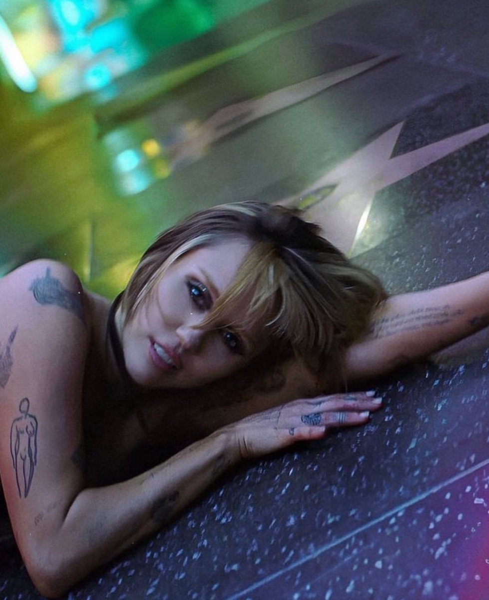 MileyRaySlays's tweet image. “Walk of Fame” music video out now!
🔗 mileycyrus.lnk.to/walkoffame