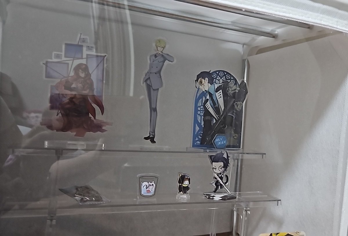 여전히 잘 계십니다 <a href="/Lynn_CT0391/">금냥🎗💜윤 린ᵗʳᵖᵍ🌙🕯️</a>