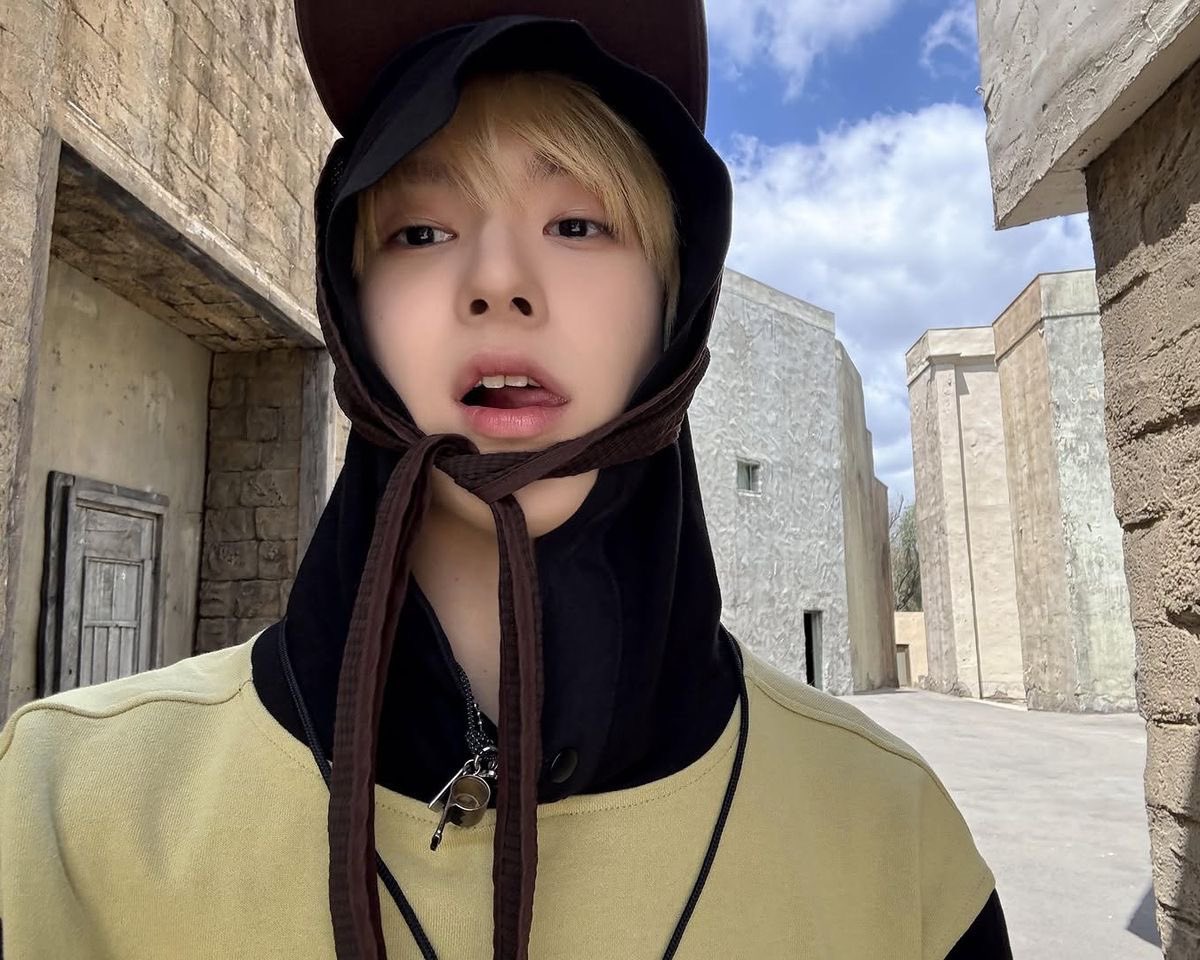 นี่คือใบหน้าที่ชาวเน็ตเกาหลีบางส่วน(ที่เจอมาตามคอมเม้นในกระทู้) บอกว่า ธรรมดา ไม่ได้ดูพิเศษอะไรนะ เหมือนเด็กมัธยมต้น เฉย ๆ