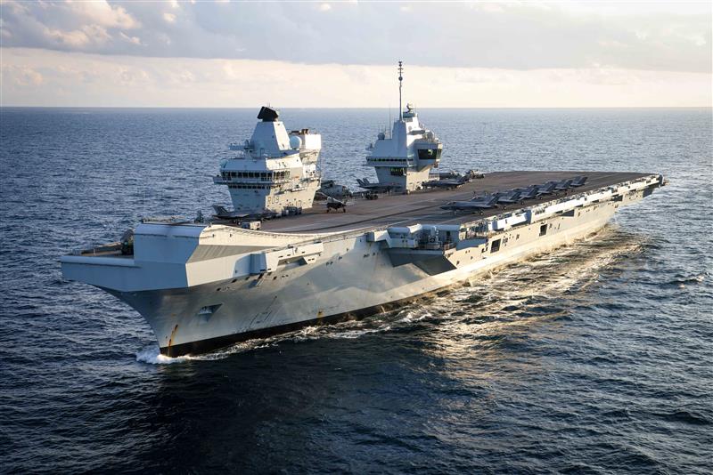 🇬🇧UK in Japan🇯🇵 (@ukinjapan) on Twitter photo 今夏日本に寄港する #CSG25 の旗艦、英国海軍最新鋭空母「HMSプリンス・オブ・ウェールズ」 <a href="/HMSPWLS/">HMS Prince of Wales</a> 。一般向け艦内特別見学ツアーへの抽選受付を開始しました🇬🇧⚓️
日程:8月31日(日)午前中
応募締切:7月23日(水)正午
応募URL:forms.office.com/e/bfWf340ar1 今夏日本に寄港する #CSG25 の旗艦、英国海軍最新鋭空母「HMSプリンス・オブ・ウェールズ」 <a href="/HMSPWLS/">HMS Prince of Wales</a> 。一般向け艦内特別見学ツアーへの抽選受付を開始しました🇬🇧⚓️
日程:8月31日(日)午前中
応募締切:7月23日(水)正午
応募URL:forms.office.com/e/bfWf340ar1