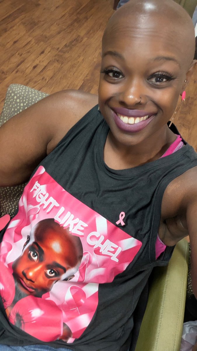 Doc_SOAP's tweet image. My beautiful, brave & unstoppable friend rang the bell, marking the end of her last round of chemotherapy! The strength, grace & grit she has shown throughout this journey has been so inspiring. From tears to triumphs, from fear to fierce, she never stopped. #cancerwarrior