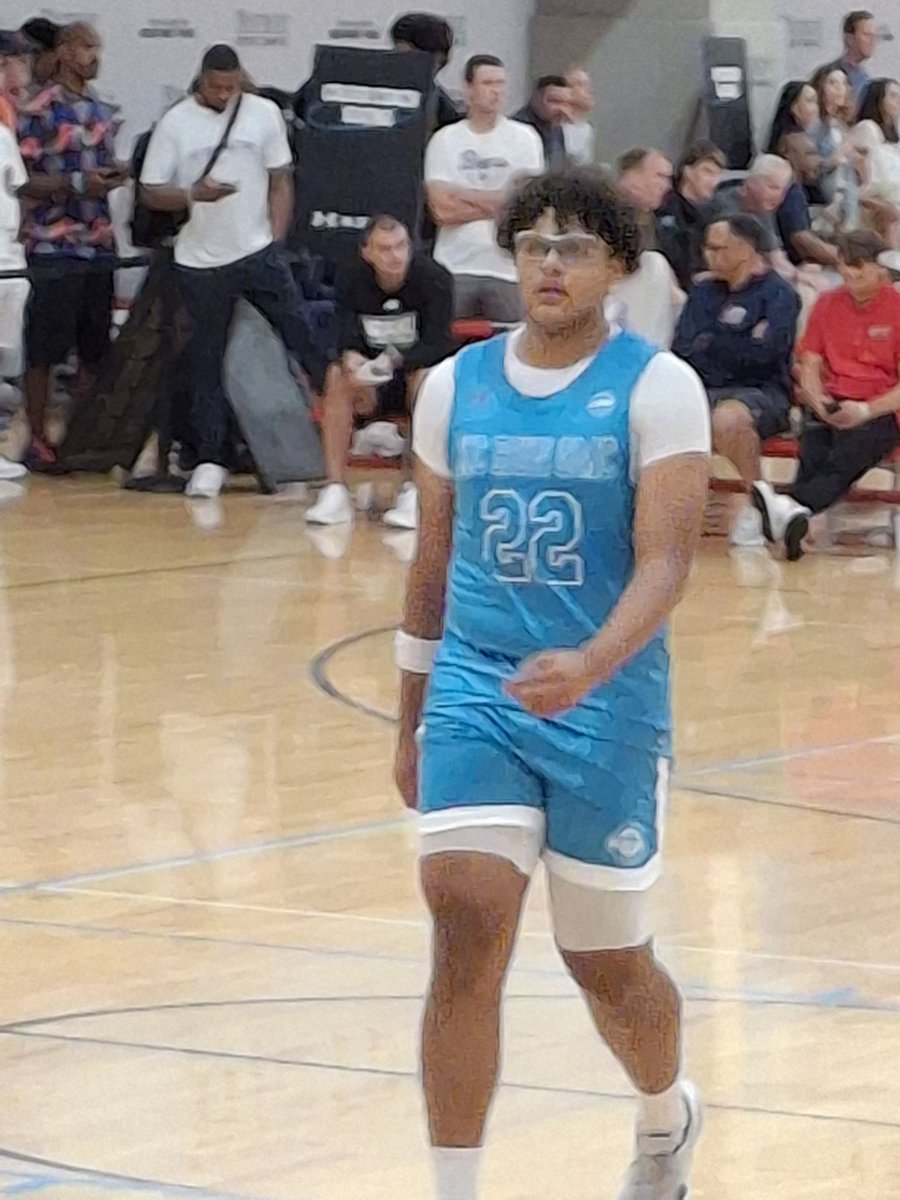 Thursday evening Eye-Catchers @UAAFinals from KC Run GMC (KS) in their OT win over Team Thrill- 6'5" '26 Josh Kori #4, 6'4" '26 Eli Herbert #1 &amp; 6'8" '26 Terrence Flemons #22