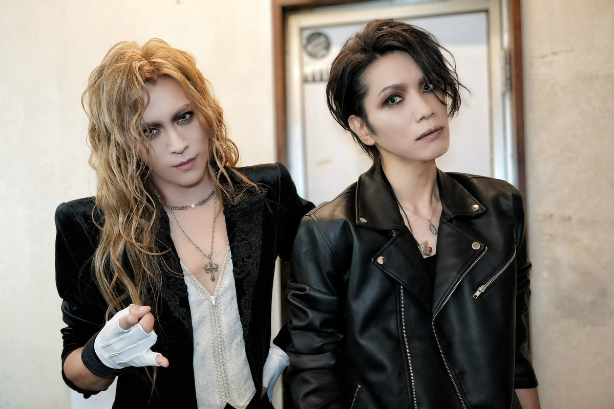 rhedo_shigure's tweet image. 本日、#KAMIJO TOUR 2025
-MASTERPIECE- GRAND FINAL
名古屋公演でKAMIJOさんと撮っていただいた写真をどうぞ📸
#LINECUBESHIBUYA
#GRANDFINAL