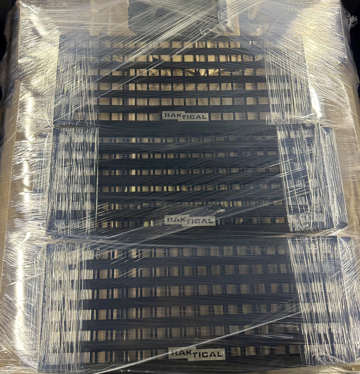 RakticalGear's tweet image. We’re thrilled to share that pallets of our tackRAK product line have arrived. Packaging and shipping to customers start tomorrow!