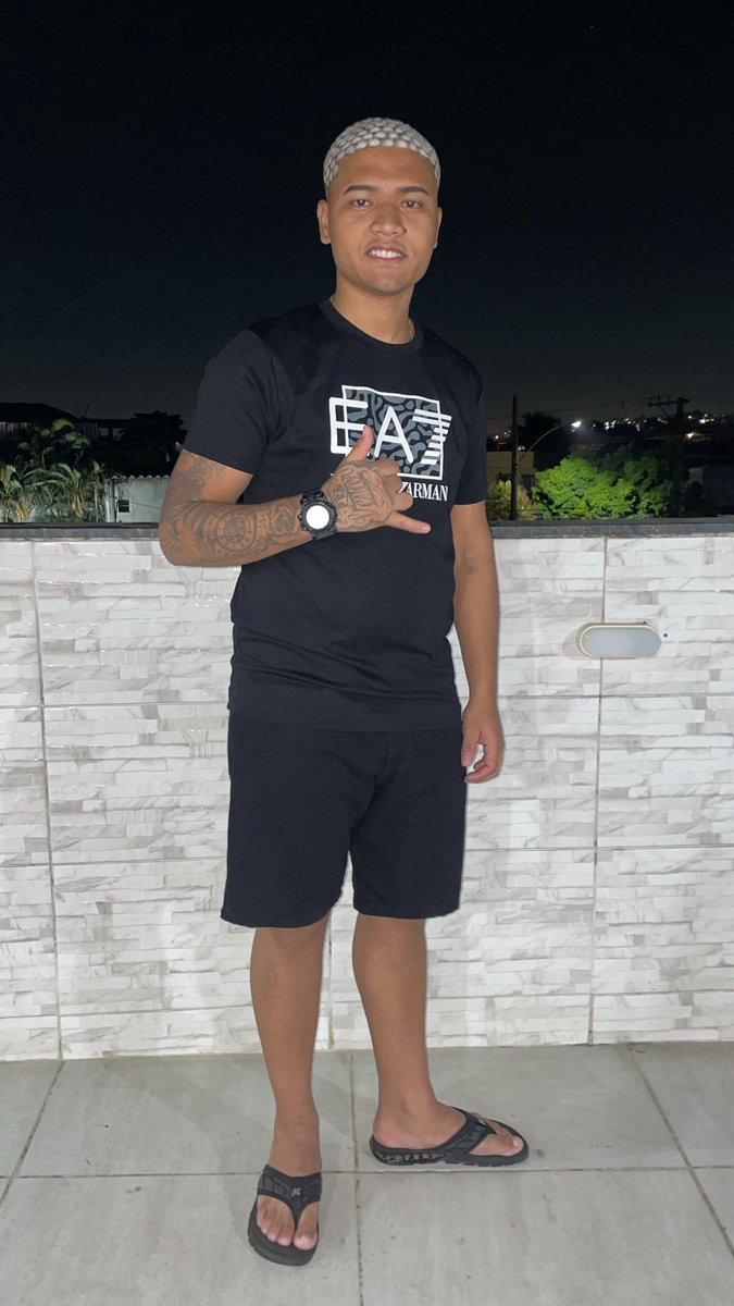 nada a reclamar, somente agradecer a deus por me conceder +1 ano de vida, parabéns pra mim porra, 20tão do menor na pista..🥳🥳🚀💪🏻