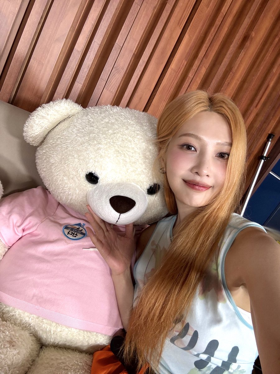 RVsmtown's tweet image. MBC &lt;나 혼자 산다&gt;🏠
⏰오늘 밤 11시 10분
#JOY #조이
#RedVelvet #레드벨벳
#나혼자산다