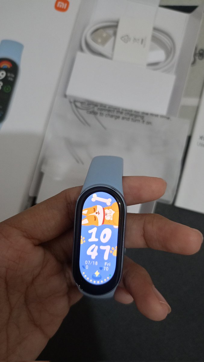 kind4imacha's tweet photo. ‼️HELP RT‼️
WTS/Want To Sell
XIAOMI SMARR BAND 9 
–warna arctic blue
–pemakaian baru 2 kali
–no minus
dijual karena ga terlalu suka pake jam (pemberian mantan) curhat dikit🙏🏻

–price di 400k yuk lah NEGO (tp negonya yg ngotak juga ya ☺️🫰🏻)
#WTs #miband9 #xiaomismartband9 #wts https://t.co/Eu1xUVSWAw