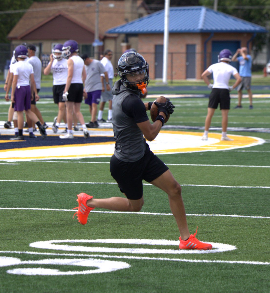 Panther Football (@uthsfootball) on Twitter photo We finished our summer tour with an always quality 7 v 7 hosted by <a href="/_shsfootball/">Sterling Football</a> tonight. It was great competition and everyone got better.
Few more weeks of summer and then the real stuff begins!
#PantherPride #OneWay We finished our summer tour with an always quality 7 v 7 hosted by <a href="/_shsfootball/">Sterling Football</a> tonight. It was great competition and everyone got better.
Few more weeks of summer and then the real stuff begins!
#PantherPride #OneWay