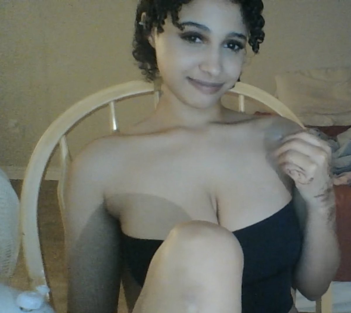 grabbbiana's tweet image. 