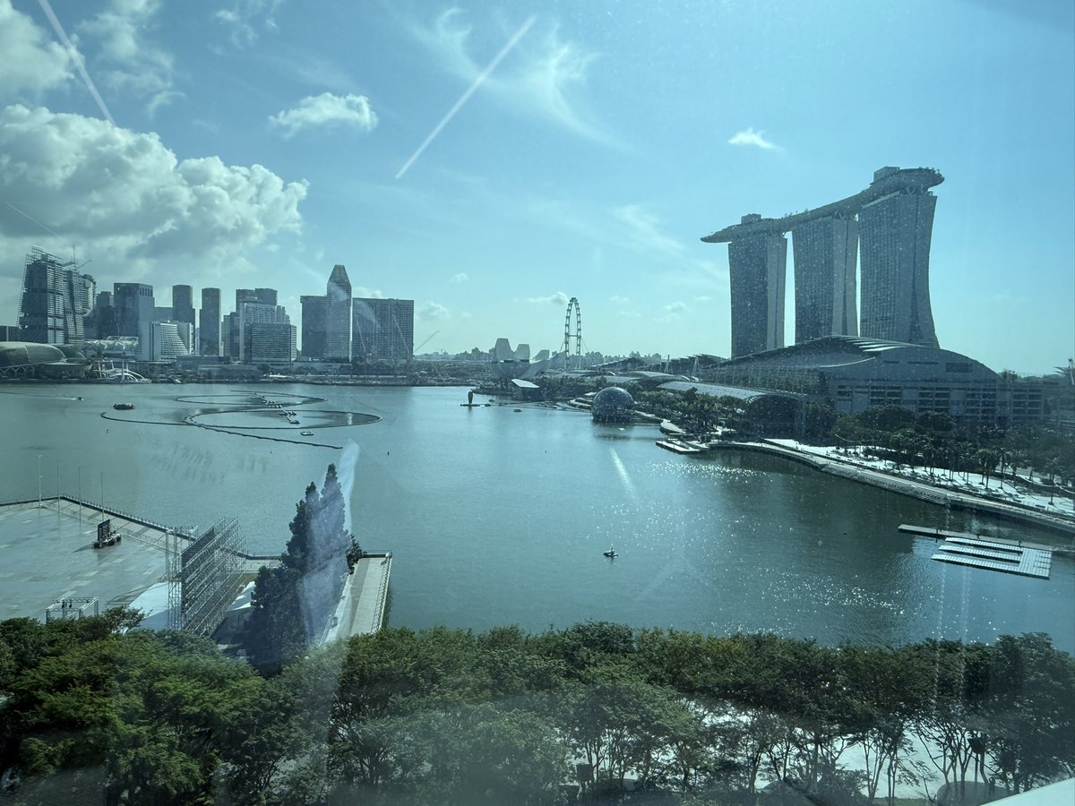 NeilHANYD's tweet image. Great to exchange ideas with Huatai on stock and equity tokenization.
Excited to confirm the next steps in our collaboration.
