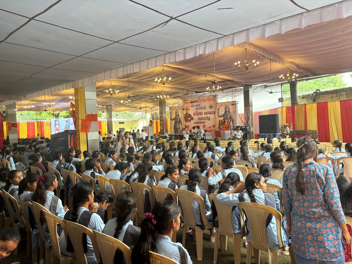abvpchittor's tweet photo. рдЗрд╕ рдХрд╛рд░реНрдпрдХреНрд░рдо рдореЗрдВ рд╡рд┐рд╢рд┐рд╖реНрдЯ рдЕрддрд┐рдерд┐ рд░рд╛рд╖реНрдЯреНрд░реАрдп рд╕реНрд╡рдпрдВ рд╕реЗрд╡рдХ рд╕рдВрдШ рдХреЗ рдЪрд┐рддреНрддреМрдбрд╝ рд╡рд┐рднрд╛рдЧ рдХрд╛рд░реНрдпрд╡рд╛рд╣ рд╢реНрд░реА рджрд┐рдиреЗрд╢ рдЬреА рднрдЯреНрдЯ рдПрд╡рдВ рдкреНрд░рд╛рдиреНрдд рд╕рдВрдЧрдарди рдордВрддреНрд░реА рд╢реНрд░реА @VirendraSinghHV рдХреА рд╡рд┐рд╢реЗрд╖ рдЙрдкрд╕реНрдерд┐рддрд┐ рд░рд╣реАред
#рд╡реАрд░_рдмрд╛рд▓рд╛_рдХрд╛рд▓реА_рдмрд╛рдИ
#abvpchittorgarh
#abvpfoundationday https://t.co/4QURotuwjR