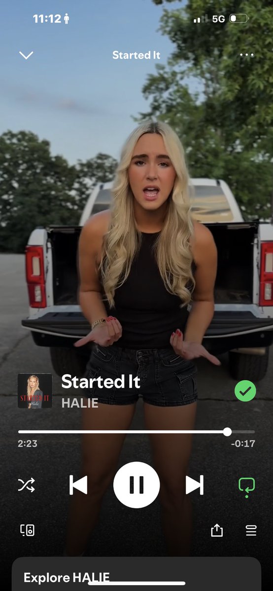 Our country queen just released a country BANGER! Go listen so proud of you @halieofficial1