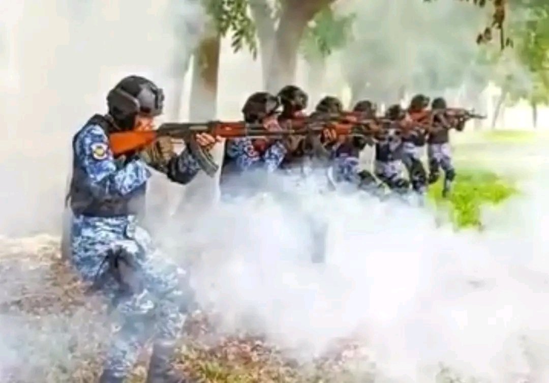 DefenseDtb's tweet image. 41 Squadron "Special Ground Combatiers" of Bangladesh Air Force.