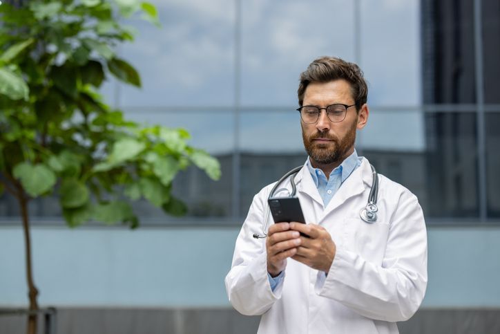 CardioCareToday's tweet image. 💡 A $2.6M NIH grant backs a precision gene-editing project targeting HCM, the most common inherited heart condition.

cardiocaretoday.com/post/2-6-milli… 

#GeneTherapy #HCM #CardioTwitter #Genetics